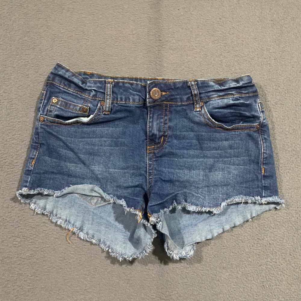 Y2K rue21 Womens Juniors Size 7 Micro Shorts Denim Cut Offs Medium Wash Raw Hem